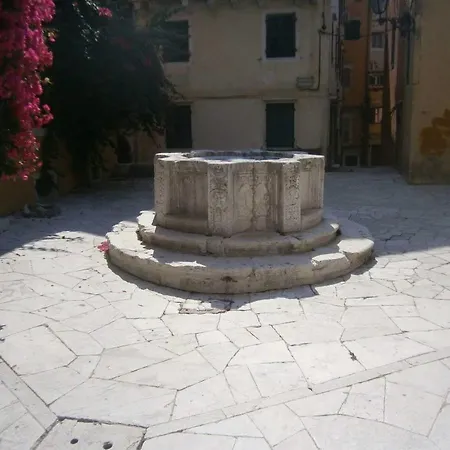 Apartament The Well